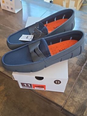 Swims Size 11 Men's Navy Slip-On Loafers with Orange Insole NEW